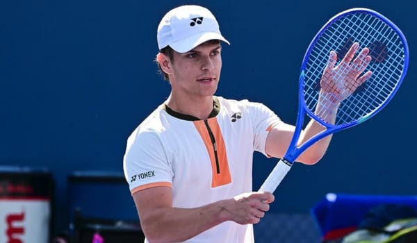 British wheelchair tennis player Greg Slade shares inspiring message after coming out