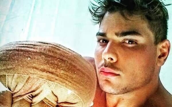 Professional MMA fighter said he’ll “beat up” a trans woman