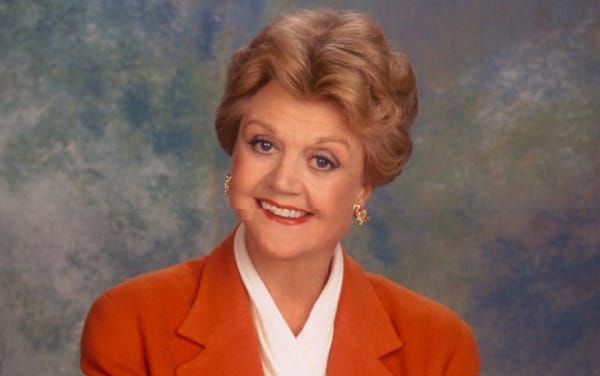 Hollywood mourns the death of beloved icon Angela Lansbury: ‘What a beautiful legacy’