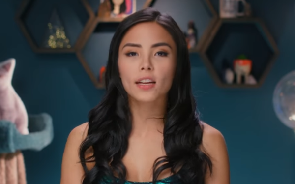 YouTuber and actress Anna Akana comes out as bisexual during award acceptance speech