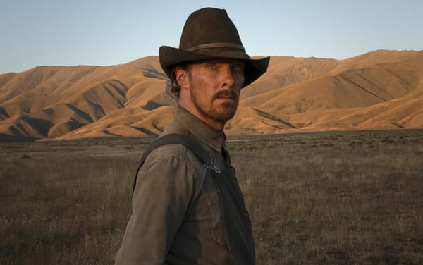 Benedict Cumberbatch defends straight actors playing gay characters