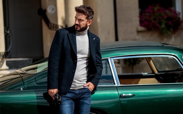 This luxury British brand is dedicated to clothing the modern man in style and sophistication