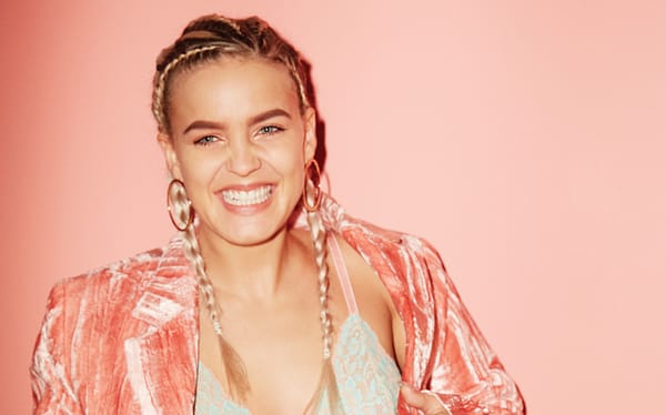 Anne-Marie says she’s never been attracted to “just” men
