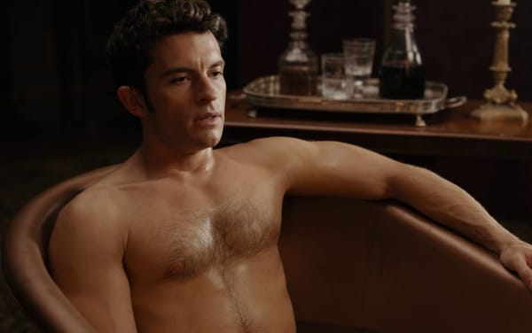 Jonathan Bailey’s 10 hottest photos ever