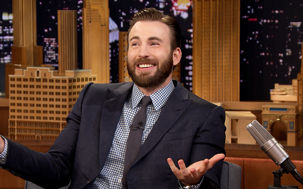 Chris Evans in talks to play a sadistic dentist in Little Shop of Horrors remake