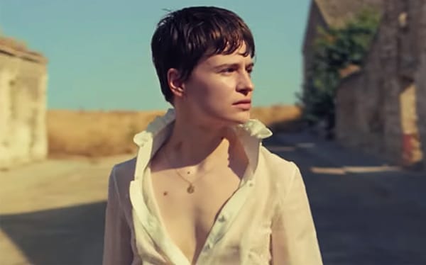 Christine and the Queens debuts video for French single La Marcheuse