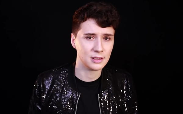 YouTube star Dan Howell comes out as gay