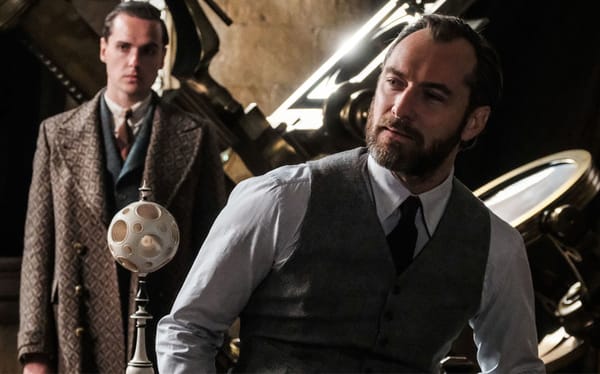 Ezra Miller says Dumbledore’s queerness is “extremely explicit” in Fantastic Beasts 2