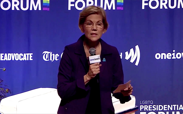 Elizabeth Warren lists the 18 trans women of colour killed in US this year in powerful speech