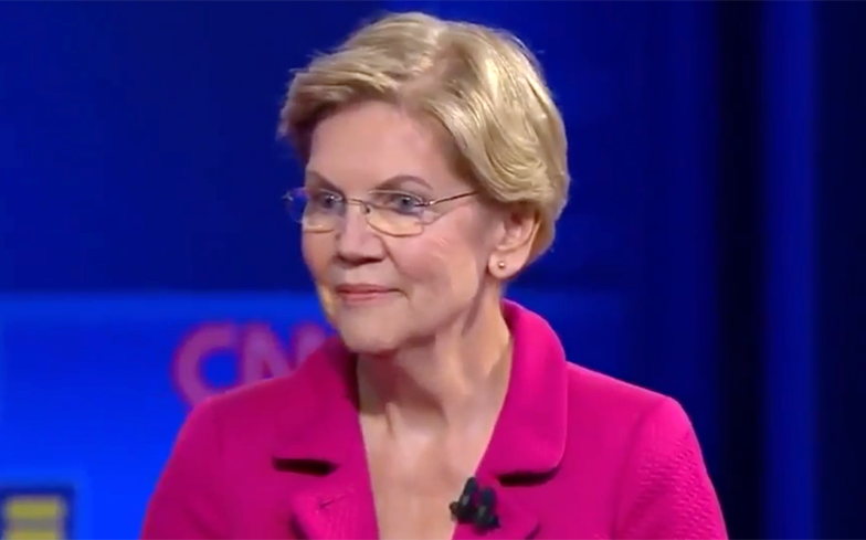 Elizabeth Warren’s epic response to a homophobic question proves why she’s the president we deserve