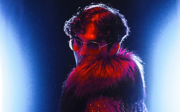 Premiere: Elliot Jones pays homage to 70s music culture in Groupie video