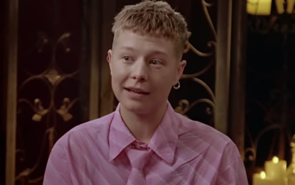 Emma D’Arcy on fashion and their non-binary identity: “Clothes are armour for me”