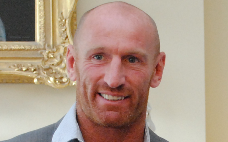 Gareth Thomas reveals he has HIV after tabloid threatened to out him