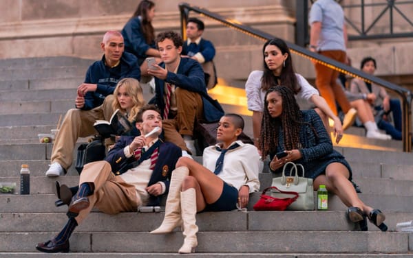 Here’s when you can watch the LGBTQ+ inclusive Gossip Girl reboot