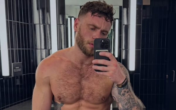 Gus Kenworthy sends fans into a frenzy with steamy gym selfie