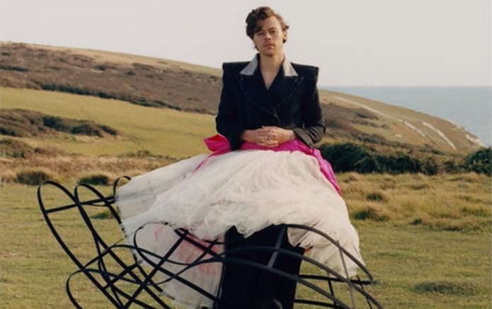 Harry Styles breaks down fashion barriers on the new cover of US Vogue