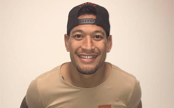Rugby star Israel Folau tweets bible verse following backlash over anti-gay remarks