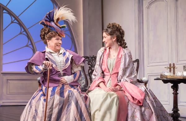 Jennifer Saunders hysterical in Oscar Wilde’s Lady Windermere’s Fan – review