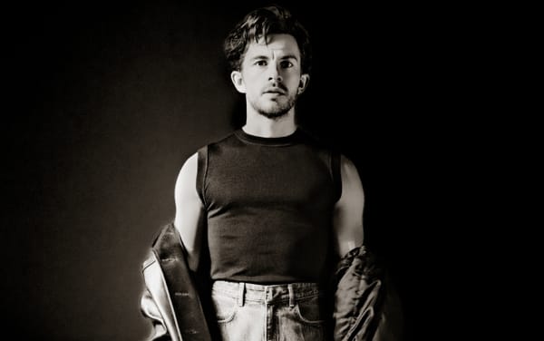 “My life was threatened”: Jonathan Bailey details recent homophobic incident