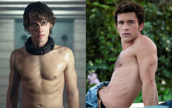 Wednesday star Hunter Doohan gives flowers to Jonathan Bailey: “So inspiring”