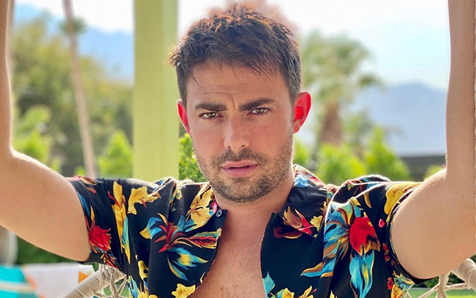 Jonathan Bennett to star in Hallmark’s first ever gay Christmas film