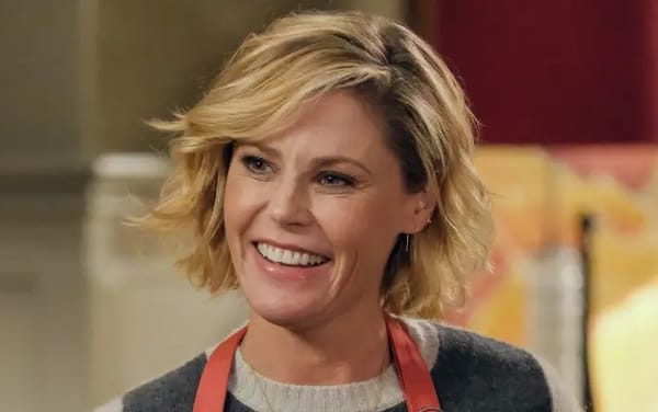 Modern Family star Julie Bowen says she was once “in love with a woman”