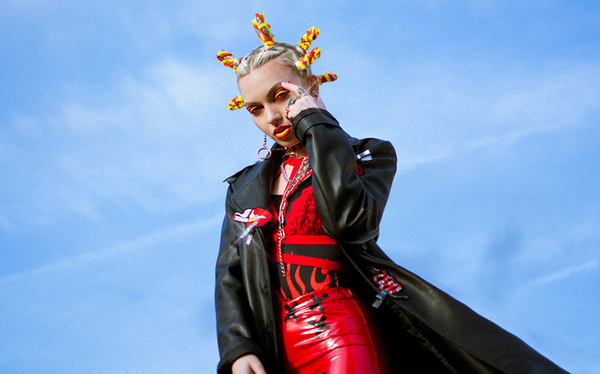 July Jones is the alt-pop queen igniting conversations on “uncomfortable” topics