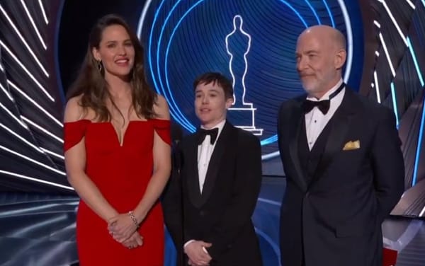 Juno stars Elliot Page, Jennifer Garner and J.K. Simmons reunite at 2022 Oscars