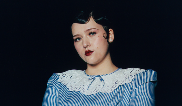 Get to know alt-pop newcomer Karin Ann: “I want to create a safe space for queer people”