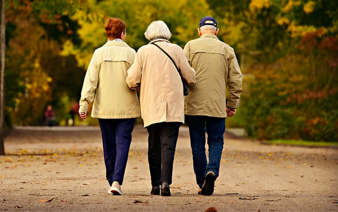 Study reveals LGBTQ+ elderly fear discrimination in long-term care