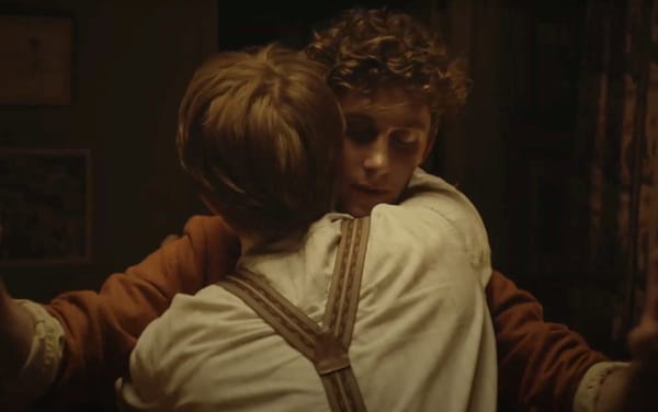 Lilies Not For Me: Fionn O’Shea and Louis Hofmann share an intimate moment in exclusive clip