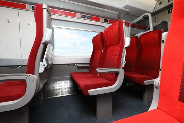 Railway company apologises to non-binary passenger for “Ladies and Gentlemen” greeting