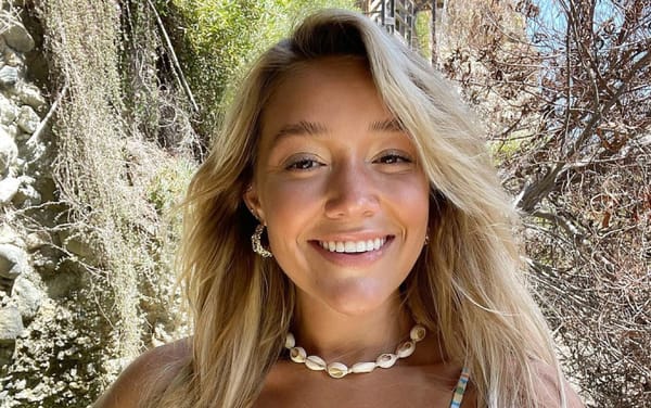 TikTok star and model Olivia Ponton comes out as bisexual