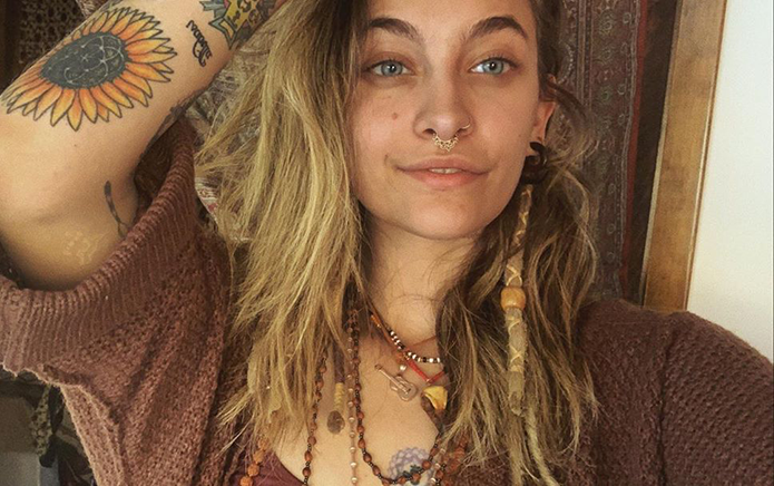 Paris Jackson opens up about her sexuality: “I’ve dated more than just men and women”