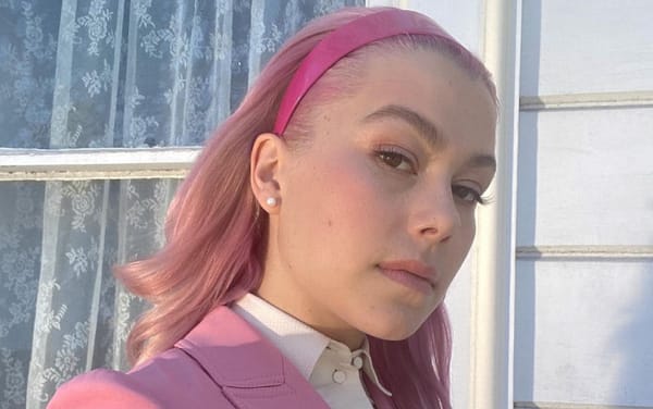 Phoebe Bridgers talks abortion rights in the US: “Don’t let anybody freak you out”