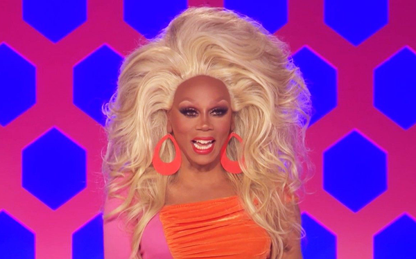 Yaaas! Drag Race UK just unveiled the first image of RuPaul on the runway
