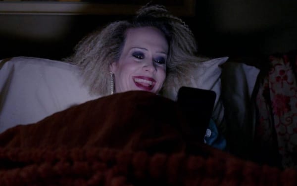 “I hope to see you never”: Sarah Paulson shades actor who criticised her performance