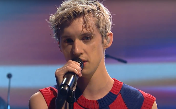 Troye Sivan opens up about his most awkward Grindr date