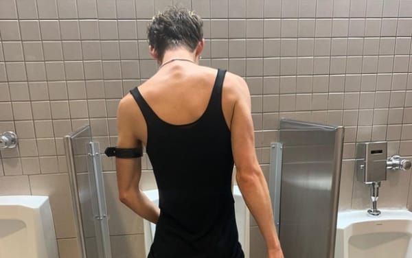 Tom Daley and Rihanna were behind Troye Sivan’s iconic Met Gala photo