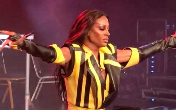 Tayce performs “emotional” tribute in honour of Cherry Valentine