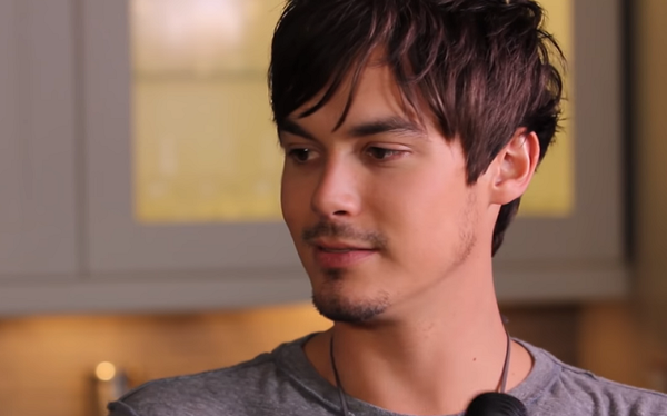 Pretty Little Liars star Tyler Blackburn comes out as bisexual
