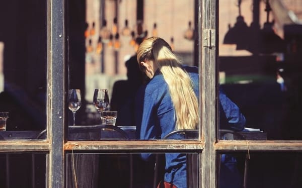 Waitress gets fired for refusing to serve transphobic customers