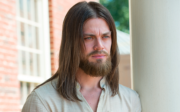 The Walking Dead star “disappointed” with lack of gay storylines