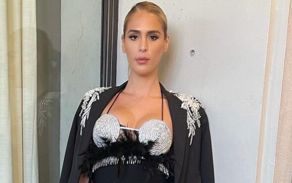 Instagram: @carmen_carrera