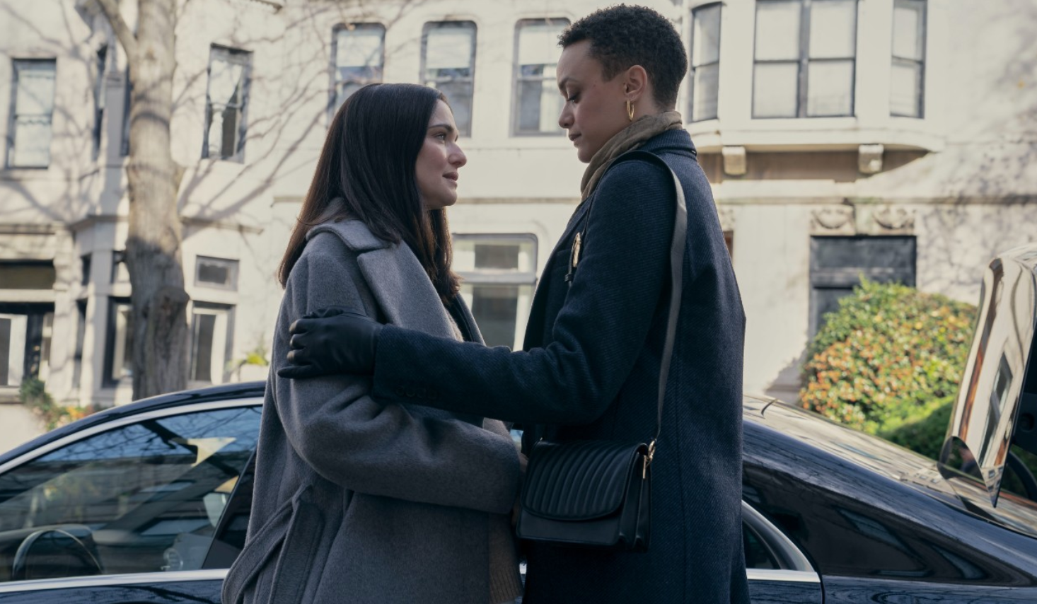 Exclusive: Dead Ringers cast on their “salacious” dark queer drama