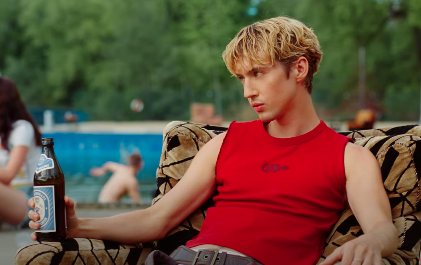 Troye Sivan responds to body diversity criticisms of Rush video